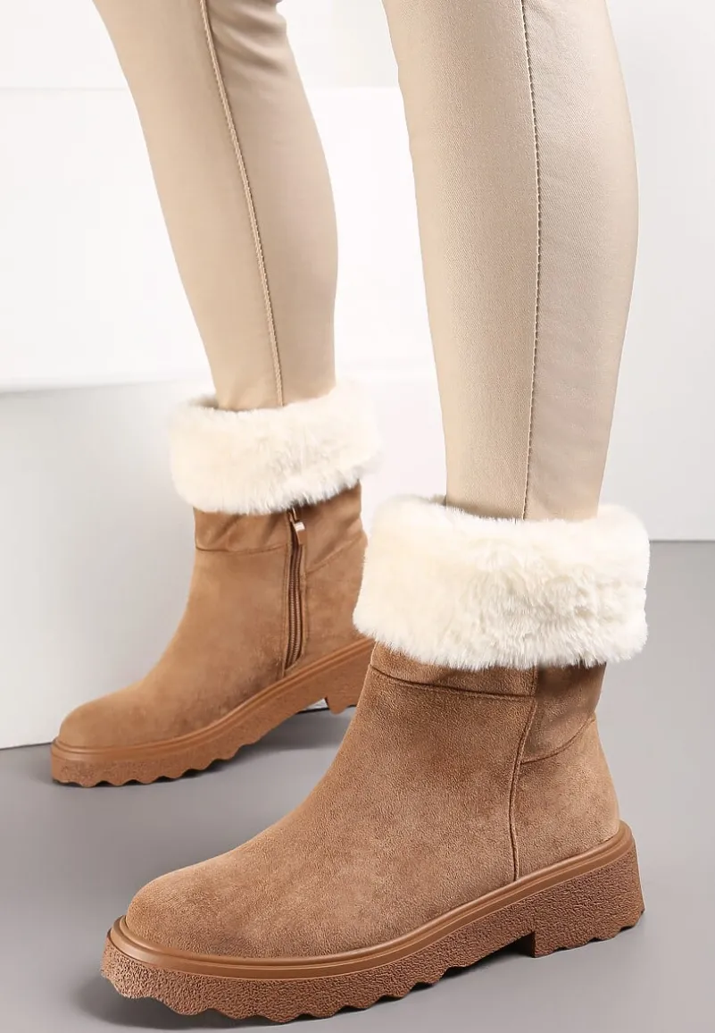 Jasnobrązowe Botki z Imitacji Zamszu z Futerkiem i Płaską Podeszwą Cegia