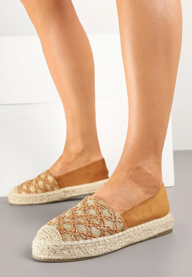 Jasnobrązowe Espadryle Ozdobione Plecionką i Geometrycznym Motywem Sdivoria
