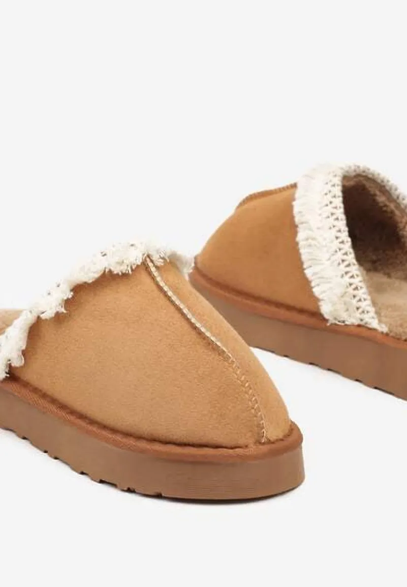 Jasnobrązowe Kapcie na Platformie z Haftowaną Cholewką Vertiala