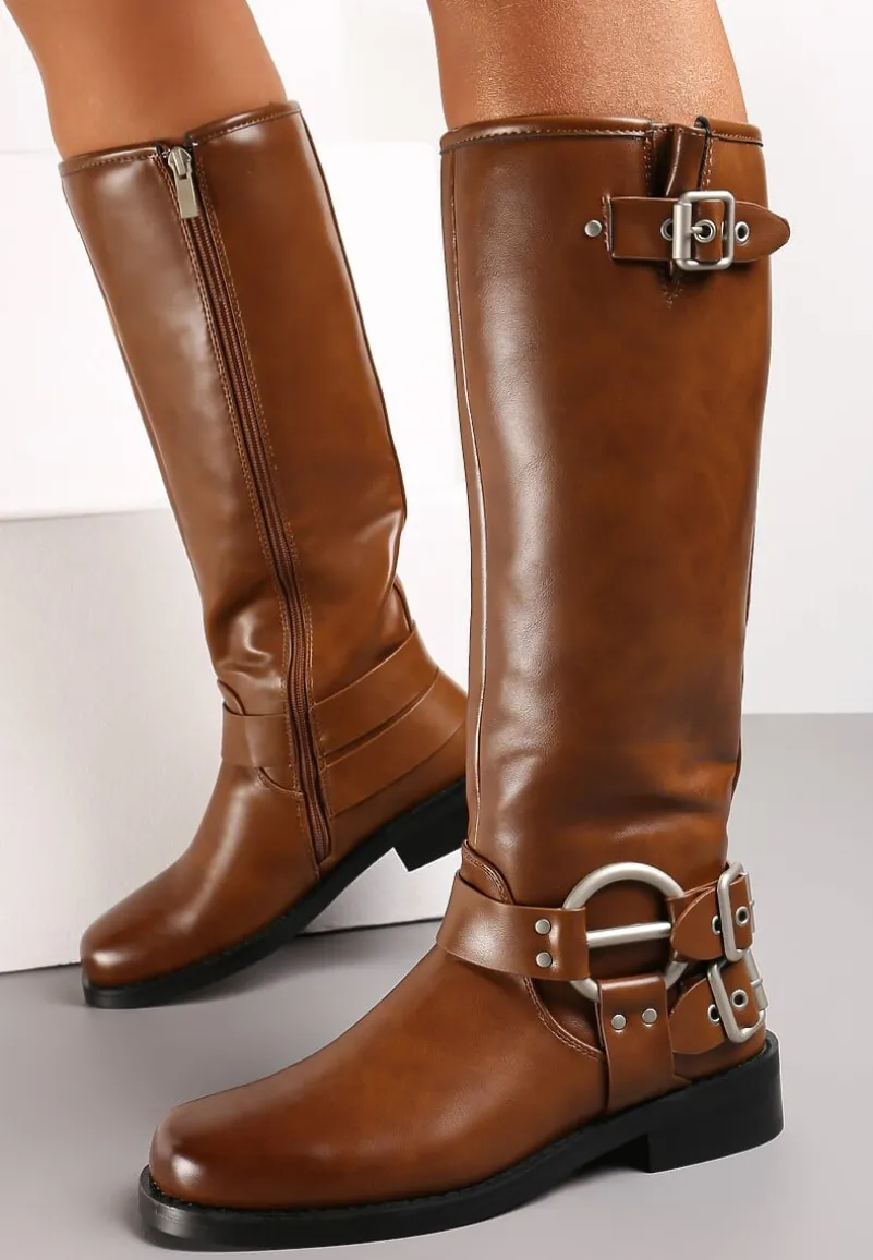 Jasnobrązowe Kozaki Biker z Kwadratowym Noskiem i Ozdobną Klamerką Verveli