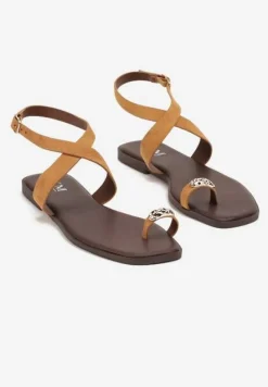 Jasnobrązowe Sandały Typu Japonki z Metalicznymi Wstawkami Frolimi
