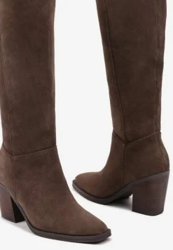 Jasnobrązowe Skórzane Kozaki na Słupku Realinae