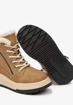 Jasnobrązowe Sznurowane Trapery Ocieplane na Płaskiej Podeszwie Ozdobione Suwakiem Esaviren