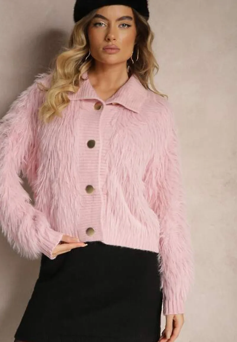 Jasnofioletowy Kardigan z Wełną Zapinany na Ozdobne Guziki ze Stójką i Puszystą Fakturą Zinavia