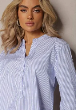 Jasnoniebieska Koszula z Bawełny o Luźnym Kroju w Paski z Guziczkami Konolla