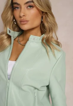 Jasnoniebieska Ramoneska Kurtka z Ekoskóry Zapinana przy Szyi z Suwakiem Aiqa