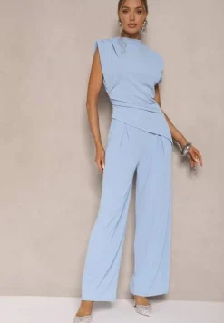 Jasnoniebieski Komplet Bluzka z Poduszkami w Ramionach i Proste Spodnie z Gumką w Pasie Divanes