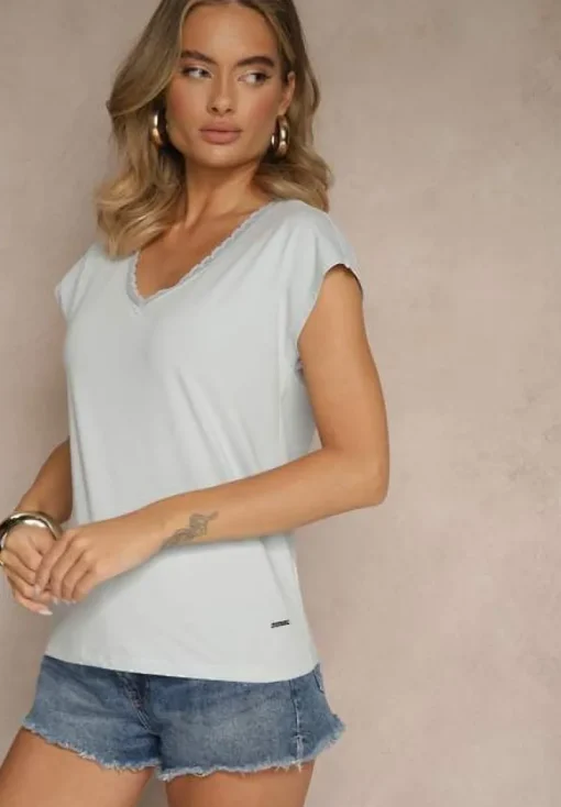 Jasnoniebieski T-shirt z Bawełny Ozdobiony Koronką Ralienne