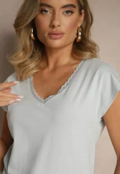 Jasnoniebieski T-shirt z Bawełny Ozdobiony Koronką Ralienne