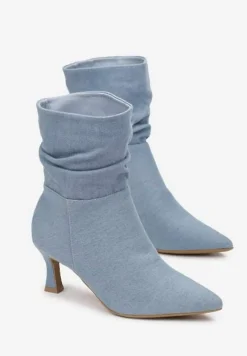 Jasnoniebieskie Botki z Jeansowego Materiału na Niskiej Szpilce Zapinane na Suwak z Marszczoną Cholewką Atzia