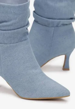 Jasnoniebieskie Botki z Jeansowego Materiału na Niskiej Szpilce Zapinane na Suwak z Marszczoną Cholewką Atzia