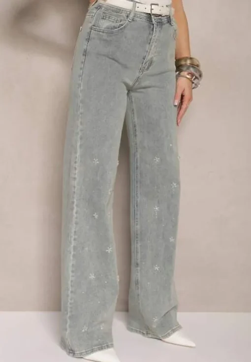 Jasnoniebieskie Jeansy High Waist o Szerokim Kroju z Cyrkoniami i Koralikami Heltewi