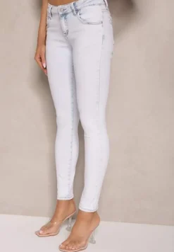 Jasnoniebieskie Jeansy Z Bawełny Typu Skinny Ozdobione Przetarciami Salliwen