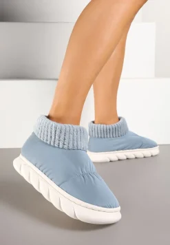 Jasnoniebieskie Kapcie Vices na Piankowej Podeszwie z Pikowaną Cholewką Velavina