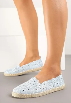 Jasnoniebieskie Plecione Espadryle Vices z Kwiatowym Motywem z Ażurowymi Wycięciami Honavia