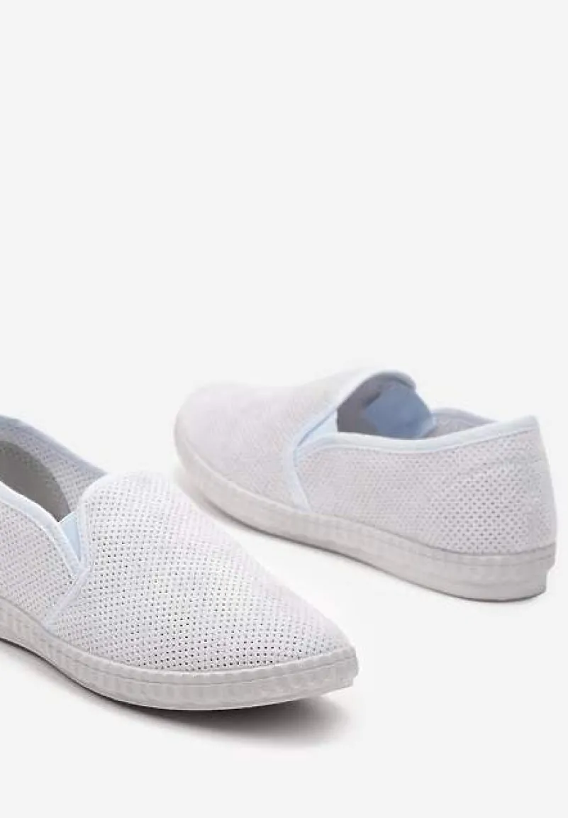 Jasnoniebieskie Tenisówki Wsuwane Zdobione Perforacją Moaxella