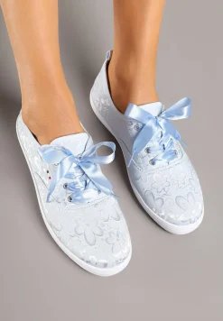 Jasnoniebieskie Tenisówki Wiązane Wstążką Zdobione Tłoczeniem w Kwiaty Palesiela