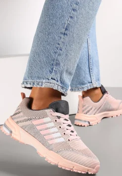Jasnoróżowe Buty Sportowe na Grubej Podeszwie z Wstawkami i Perforacją Titanne