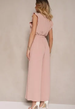 Jasnoróżowy Koktajlowy Kombinezon Wiązany Paskiem Wykończony Falbankami przy Ramionach Vimaseni