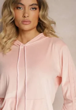 Jasnoróżowy Komplet Dresowy o Welurowym Wykończeniu Tandrea
