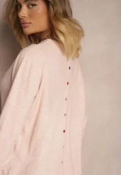 Jasnoróżowy Sweter z Kaszmirem Ozdobiony Kieszeniami Saniswena