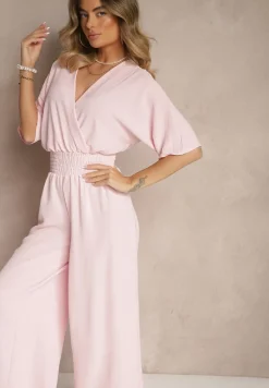 Jasnoróżowy Taliowany Kombinezon z Zakładkowym Dekoltem i Gumką w Pasie Vimalynna