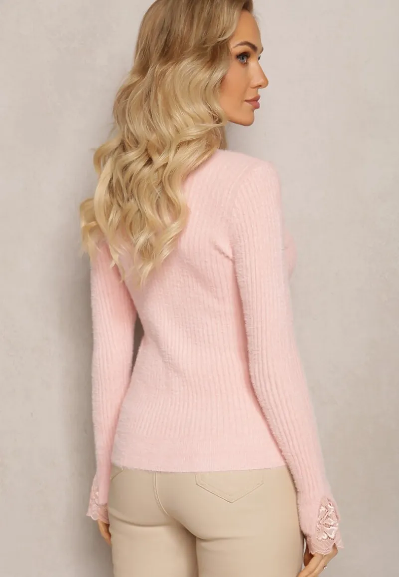 Jasnoróżowy Wełniany Golf z Elastycznej Dzianiny Starbana