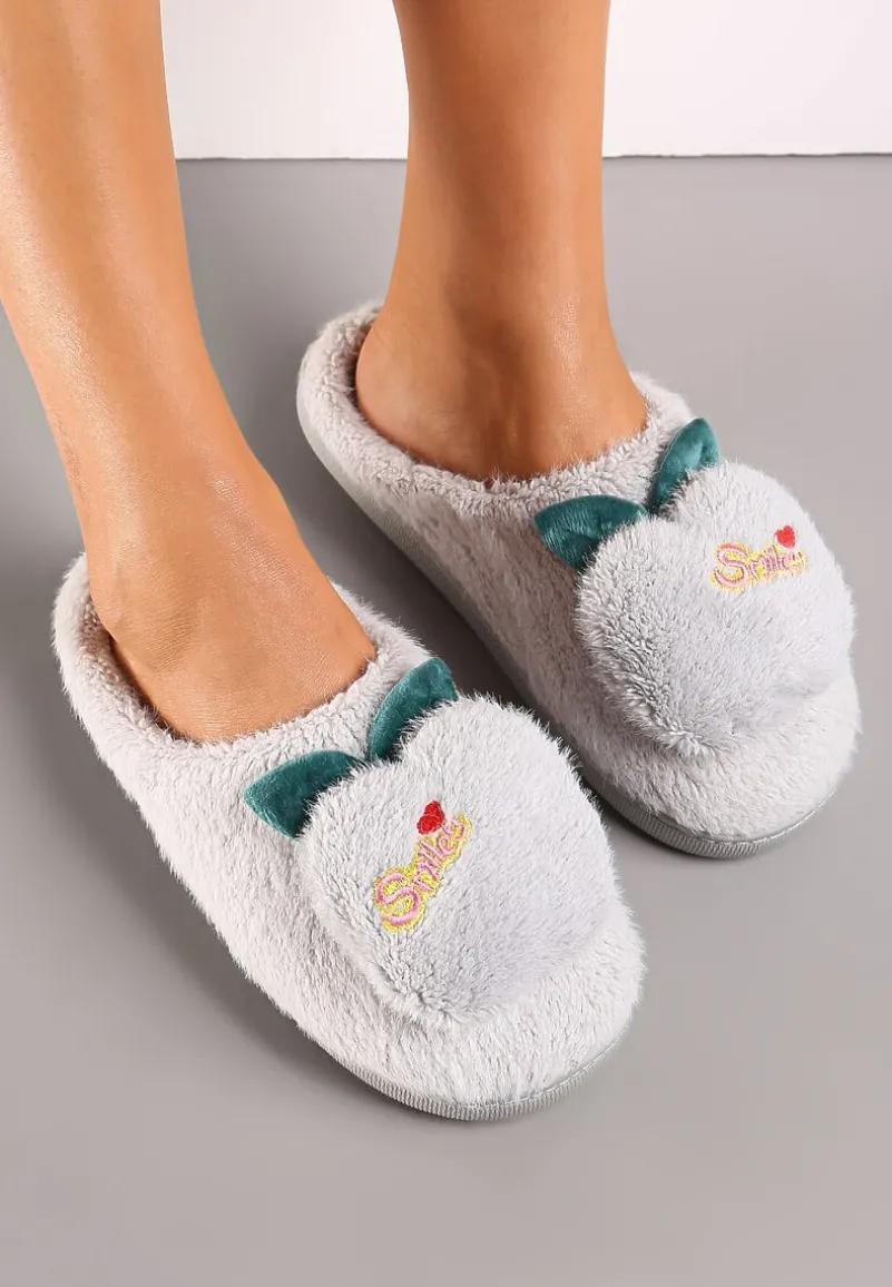 Jasnoszare Kapcie Ozdobione Naszywką Jabłuszkiem Anzerames