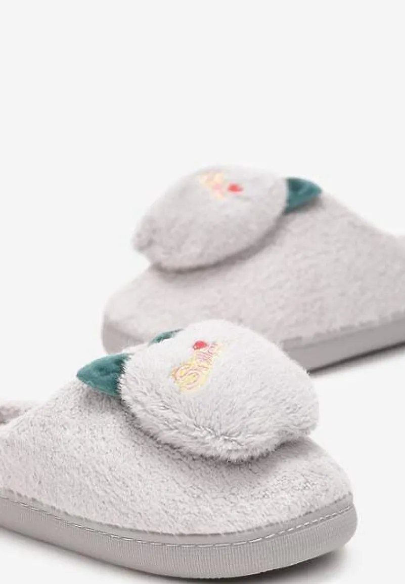Jasnoszare Kapcie Ozdobione Naszywką Jabłuszkiem Anzerames