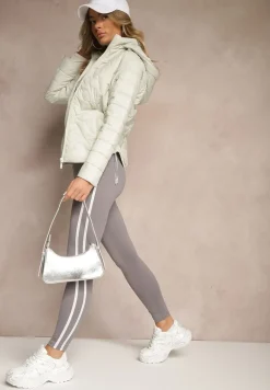 Jasnozielona Kurtka z Zaznaczoną Talią i Kapturem w Ozdobne Pikowanie Afla