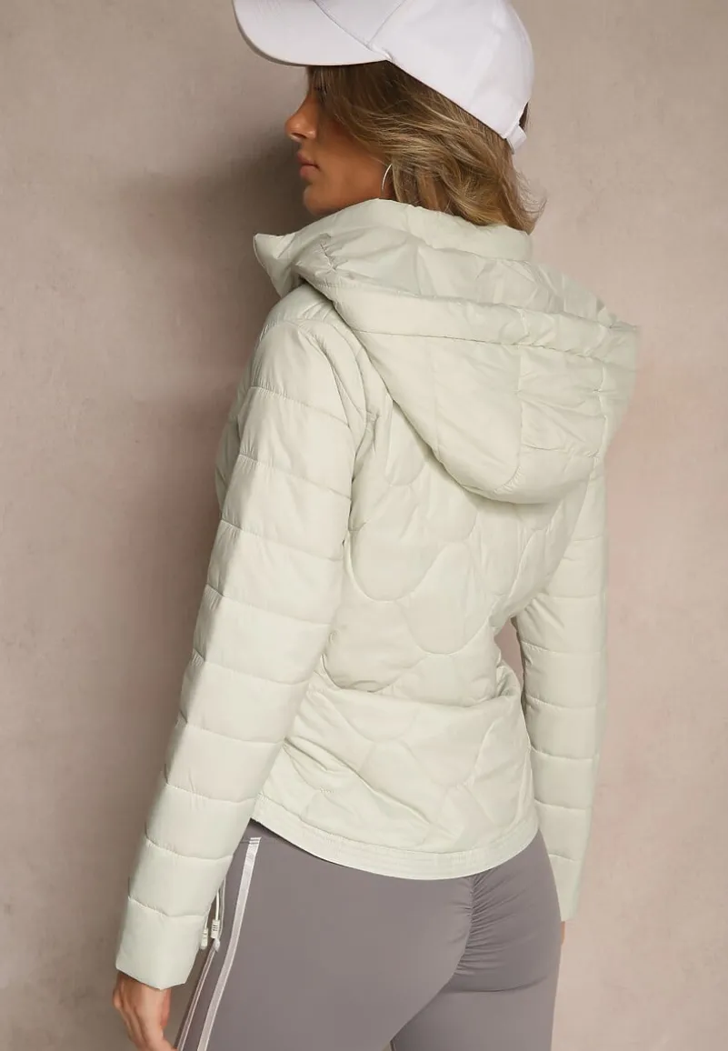 Jasnozielona Kurtka z Zaznaczoną Talią i Kapturem w Ozdobne Pikowanie Afla