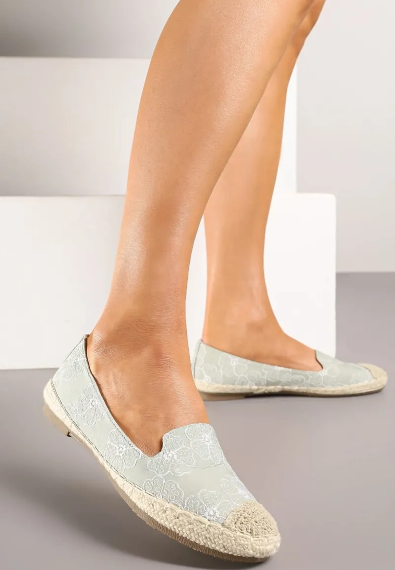 Jasnozielone Espadryle Ozdobione Plecionką i Motywem Kwiatów Ralanne