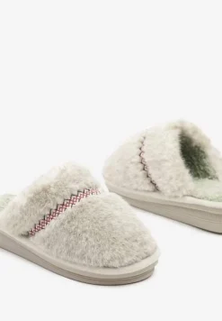 Jasnozielone Futrzane Kapcie na Płaskiej Podeszwie Ozdobione Paskiem Linnelle