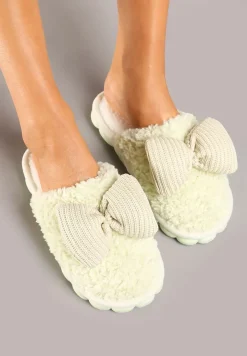 Jasnozielone Kapcie z Futerka z Kokardką na Ozdobnej Podeszwie Vamissa