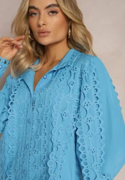 Niebieska Ażurowa Koszula z Elegancką Stójką Manuella