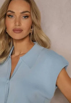 Niebieska Casualowa Bluzka Polo w Stylu Dzianinowej Kamizelki z Usztywnionymi Ramionami Aidelma