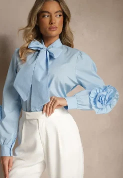 Niebieska Koszula z Elegancką Kokardą i Falbanami Zaliressa