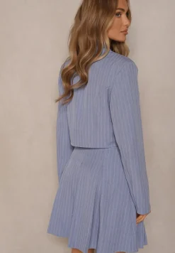 Niebieska Prążkowana Marynarka o Krótkim Dwurzędowym Kroju Redisna