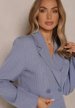 Niebieska Prążkowana Marynarka o Krótkim Dwurzędowym Kroju Redisna