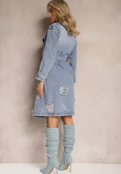 Niebieski Jeansowy Płaszcz Kurtka o Długim Wiązanym Fasonie z Przetarciami Arilessa