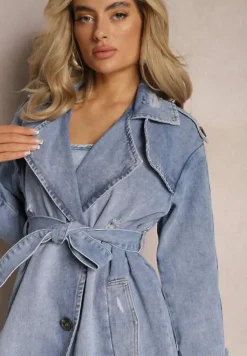 Niebieski Jeansowy Płaszcz Kurtka o Długim Wiązanym Fasonie z Przetarciami Arilessa