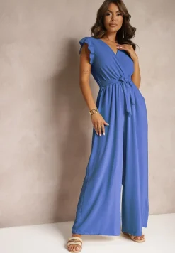 Niebieski Koktajlowy Kombinezon Wiązany Paskiem Wykończony Falbankami przy Ramionach Vimaseni