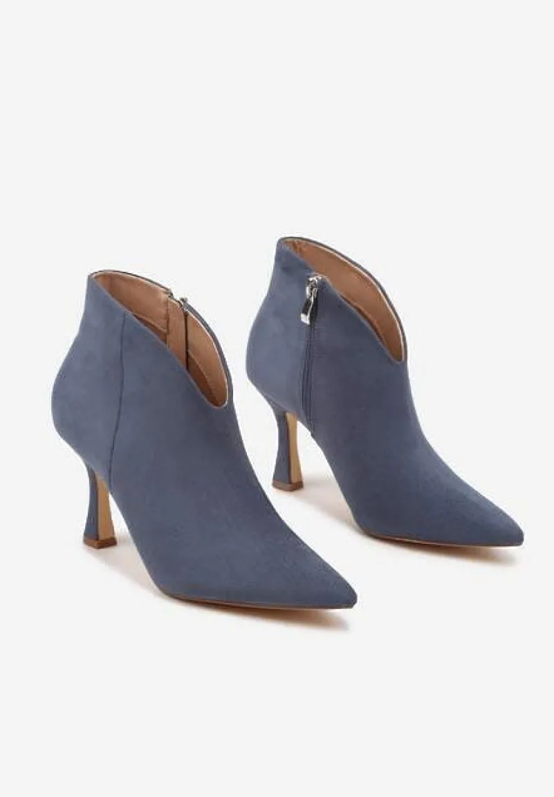 Niebieskie Botki na Obcasie ze Szpiczastym Noskiem i Ozdobnym Wycięciem Eladella