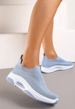 Niebieskie Casualowe Buty Sportowe na Grubszej Podeszwie Ozdobione Perforacją Fiovena