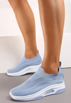 Niebieskie Casualowe Buty Sportowe na Grubszej Podeszwie Ozdobione Perforacją Fiovena