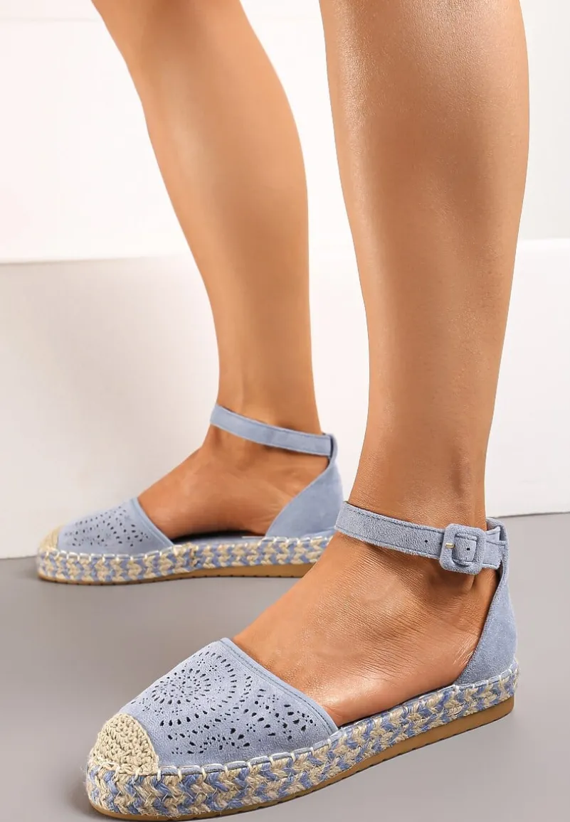 Niebieskie Espadryle na Płaskiej Podeszwie z Ażurowym Zdobieniem Zapinane Wokół Kostki Vizimaia