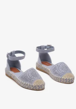 Niebieskie Espadryle na Płaskiej Podeszwie z Ażurowym Zdobieniem Zapinane Wokół Kostki Vizimaia