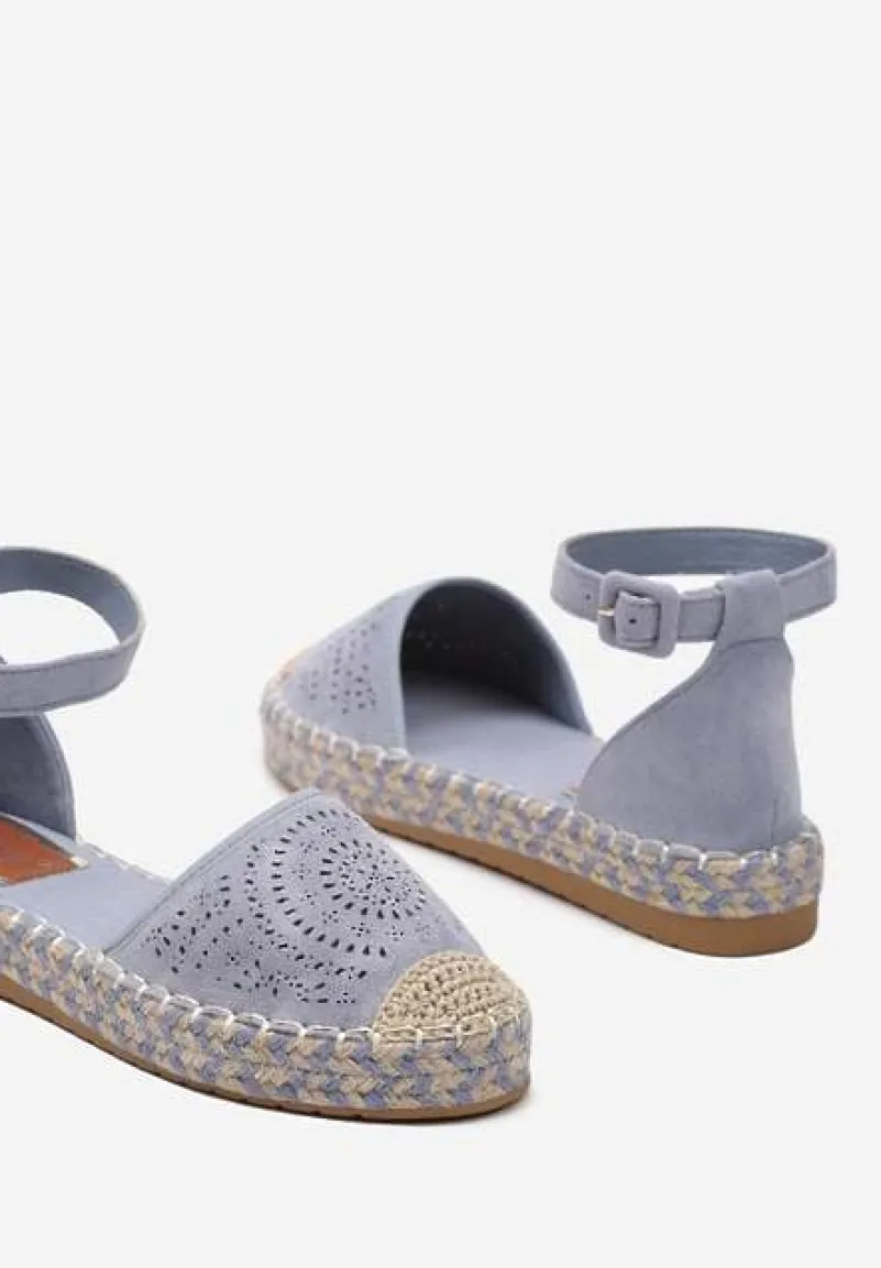 Niebieskie Espadryle na Płaskiej Podeszwie z Ażurowym Zdobieniem Zapinane Wokół Kostki Vizimaia