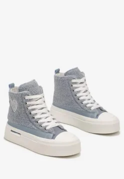 Niebieskie Futerkowe Trampki na Platformie z Ozdobną Naszywką w Kształcie Serca Aelinna