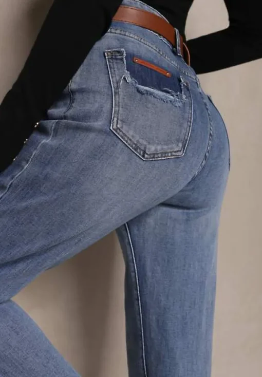 Niebieskie Jeansy Boyfriend z Bawełny z Przetarciami i Paskiem Senistra